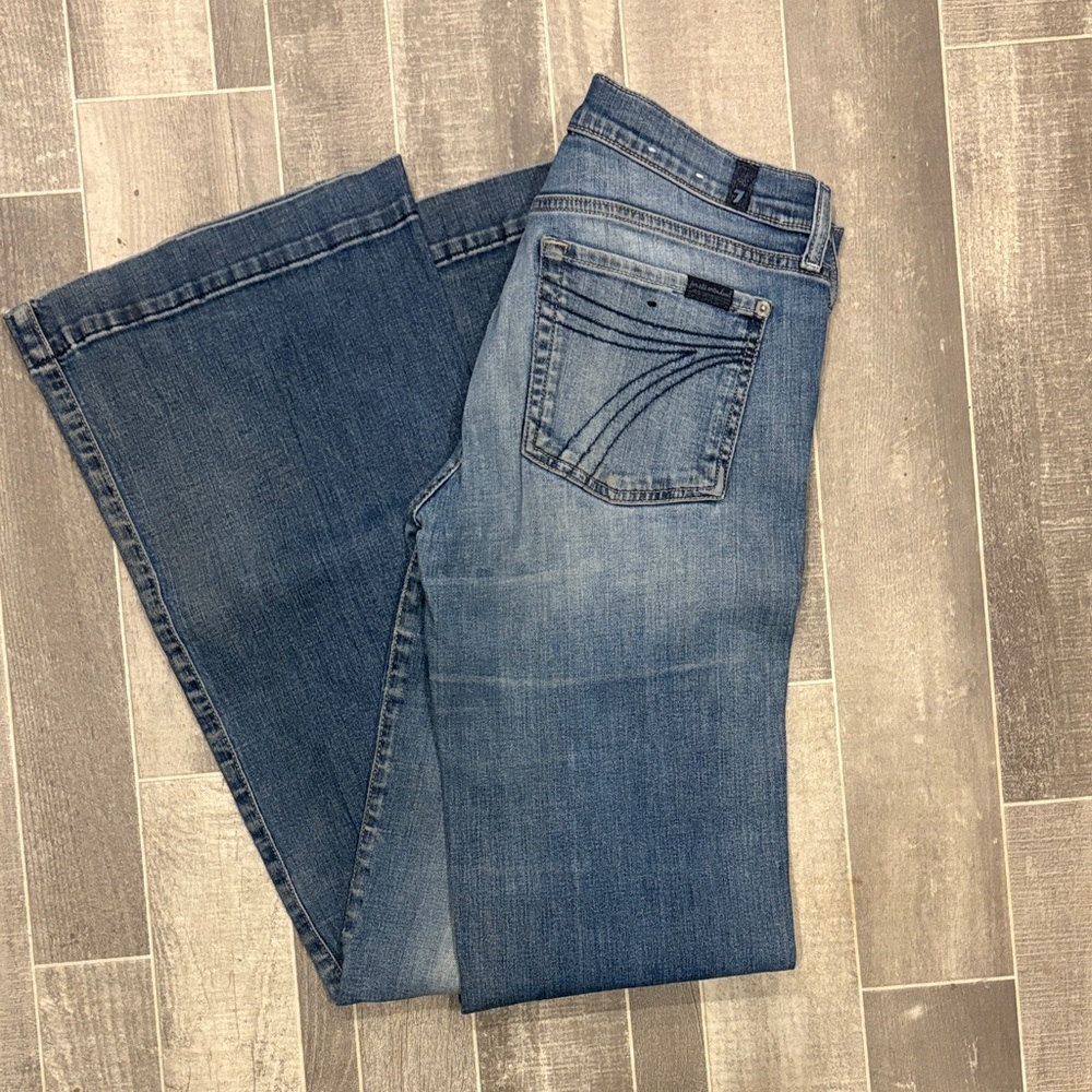 7 for all mankind